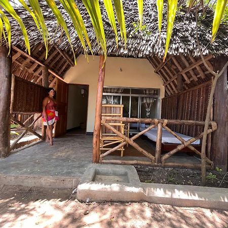 Ushongo Beach Bandas Pangani Kültér fotó